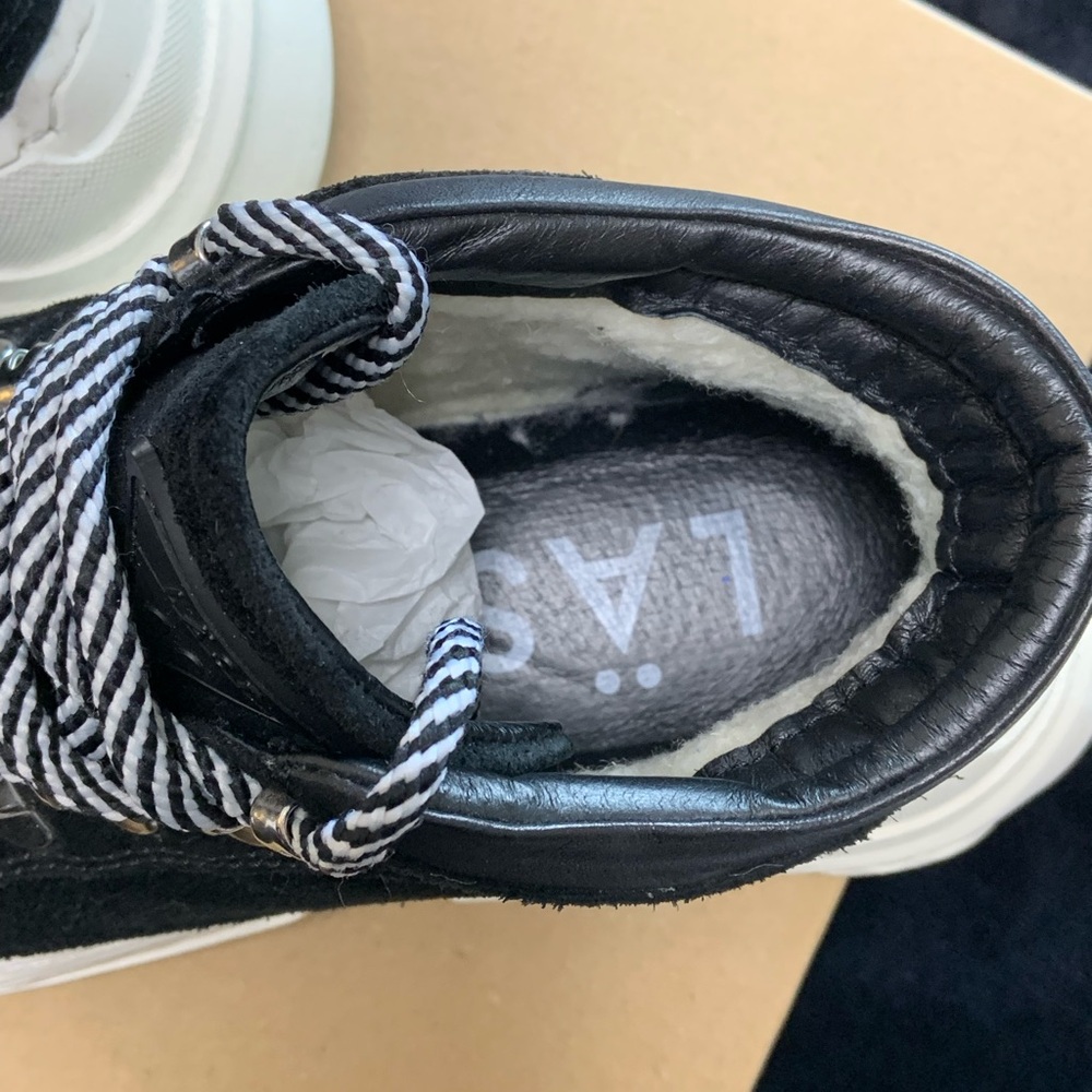 LAST Trance Boots - Picture 5 of 10